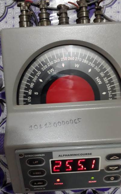 Alphatron Gyrocompass